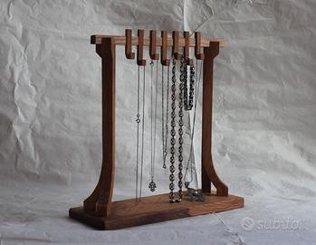 porta collane in legno massello di leccio