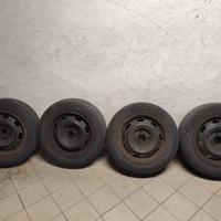 Cerchi ferro raggio 15 4 fori Peugeot 208 ruote