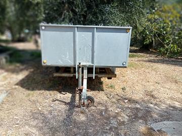 Carrello per uso agricolo