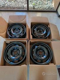 Cerchi 16” ET 38 4 Fori NUOVI + Kit Completo