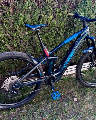 CUBE Stereo Hybrid 140 HPC SLX 750 - Solo 600km!