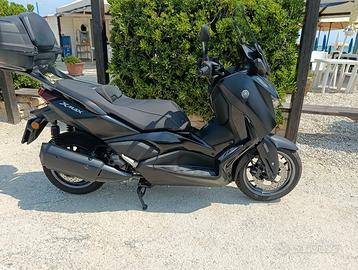 YAMAHA X MAX300 TECH MAX