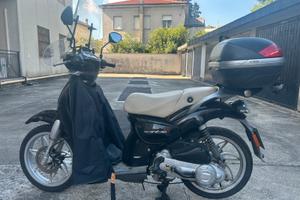 Aprilia Scarabeo 50cc