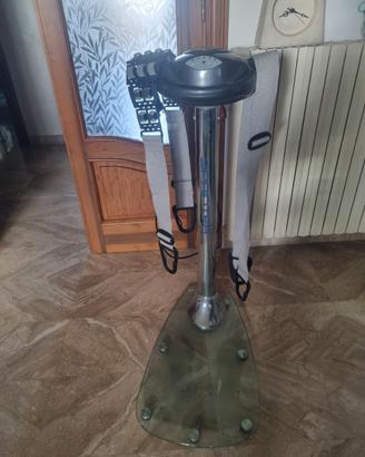Vibromassaggiatore con pedana in vetro e fasce