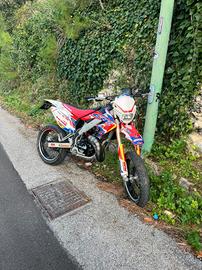 HM 50