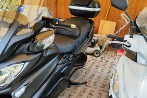 SUZUKI BURGMAN 650 