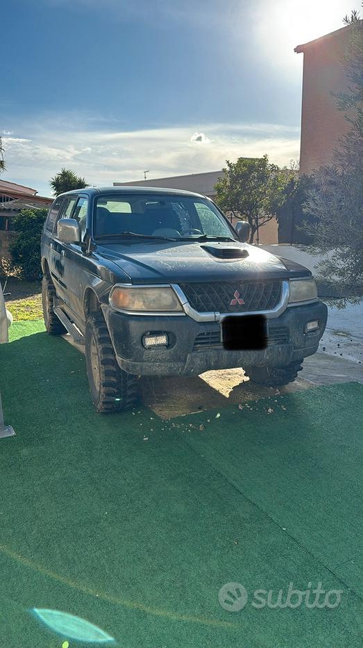 MITSUBISHI Pajero Sport