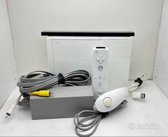 Console Nintendo Wii completo di gioco e tutti i c