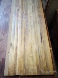 tavolo in legno massello o piano cucina 