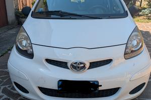TOYOTA AYGO 1.0 12V VVT-I 5 PORTE) 