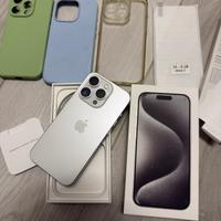 iPhone 15 pro 256gb scatolo cover e accessori