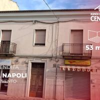Locale commerciale in Via Napoli