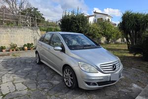 Mercedes Classe B 180