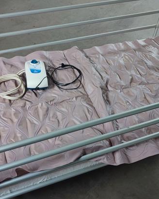 LETTO DEGENZA con materasso e antidecubito