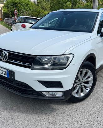 Volkswagen Tiguan 1.4 TSI 125 CV Cross BlueMotion 