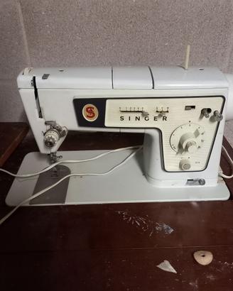 Macchina da cucire Singer  modello 478