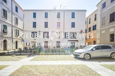 Affascinante Bilocale Ristrutturato Piazza Teatro