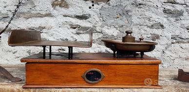 Bilancia a cassetta d'epoca 20 kg da collezione