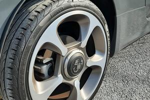 595 70° anniversario 