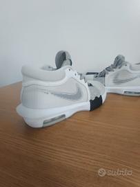 nike Lebron witness 8