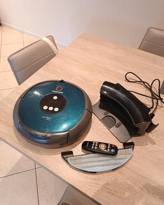 robot aspirapolvere 