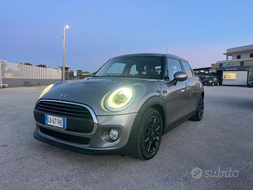 MINI 1.5 D 5 porte 95CV BAKER STREET FUL LED MY20