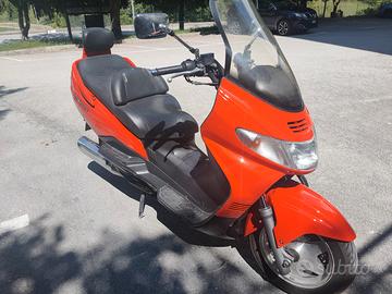 Suzuki AN Burgman 400