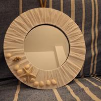 specchio da appendere con conchiglie 