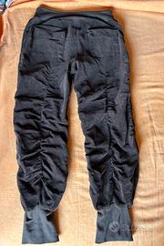 Pantalone a coste in velluto marrone