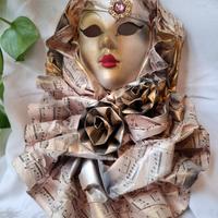Maschera veneziana in cartapesta 🎭