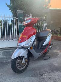 Ciclomotore Peugeot V-Clic 50cc