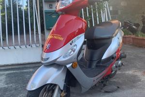 Ciclomotore Peugeot V-Clic 50cc
