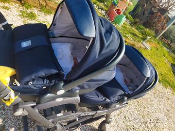 Passeggino gemellare