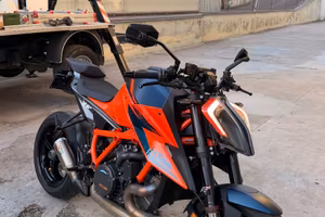 Ktm super duke 1290 R anno 2020