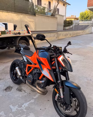 Ktm super duke 1290 R anno 2020