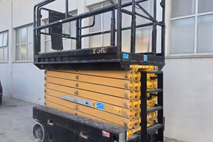 PIATTAFORMA USATA A FORBICE AIRO X16