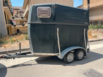 Trailer bromer