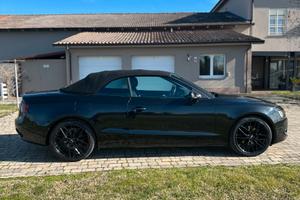 Audi A5 Cabrio 2.0 TDI 177cv - Total Black
