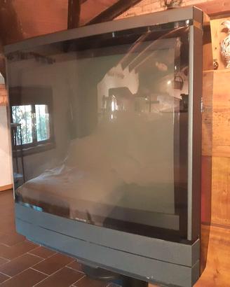 Bang & Olufsen BEOVISION MX 8000 28”