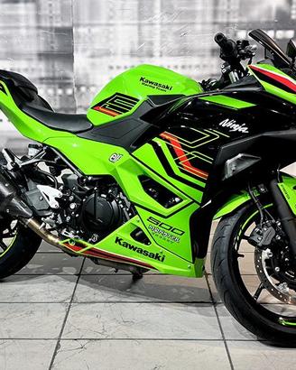 Kawasaki Ninja 500 SE