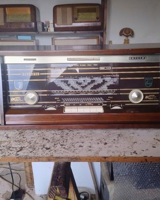 Radio philips Reverbeo B7x14a