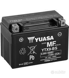 Batteria yuasa moto