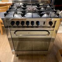 Cucina a gas Lofra con 5 fuochi