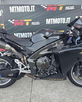 YAMAHA YZF R1 / Big Bang Export Video 360