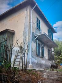 savona cairo montenotte  casa con terreno