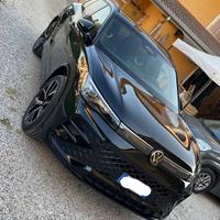 Tiguan R LINE plus 2025