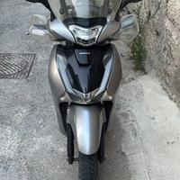 Sh 125 2018