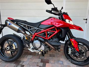 Ducati hypermotard 950