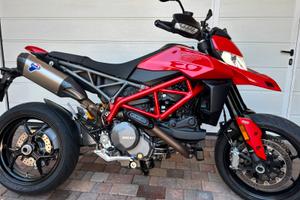 Ducati hypermotard 950