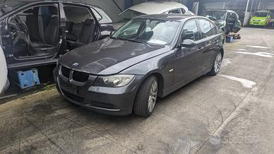 BMW Serie 3 2005-2011 318d 2.0 Diesel 4 Porte